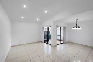 6016 NW 172nd Terrace Circle, Hialeah, FL 33015 - Photo 9