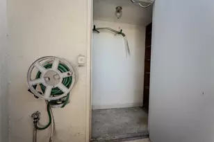 6016 NW 172nd Terrace Circle, Hialeah, FL 33015 - Photo 31