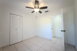 6016 NW 172nd Terrace Circle, Hialeah, FL 33015 - Photo 23