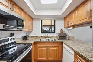 8412 Shadow Ct, Coral Springs, FL 33071 - Photo 17