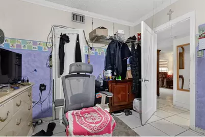 641 NE 140th St, North Miami, FL 33161 - Photo 17