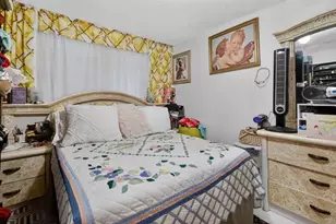 641 NE 140th St, North Miami, FL 33161 - Photo 29