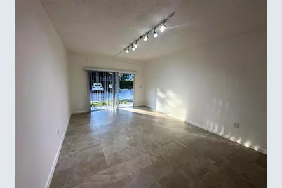 50 SW 3rd Ave, Unit #110, Boca Raton, FL 33432 - Photo 11