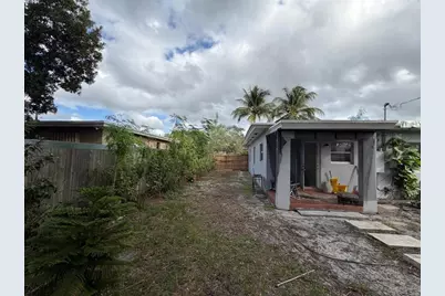 405 NW 18th Ave, Fort Lauderdale, FL 33311 - Photo 17