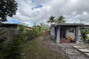 405 NW 18th Ave, Fort Lauderdale, FL 33311 - Photo 17