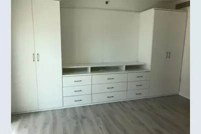 500  Brickell Ave, Unit #2308, Miami, FL 33131 - Photo 7