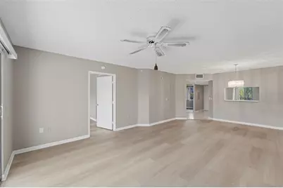 1301 SW 142nd Ave, Unit #308H, Pembroke Pines, FL 33027 - Photo 17