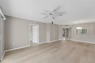 1301 SW 142nd Ave, Pembroke Pines, FL 33027 - Photo 17