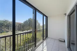 1301 SW 142nd Ave, Pembroke Pines, FL 33027 - Photo 25