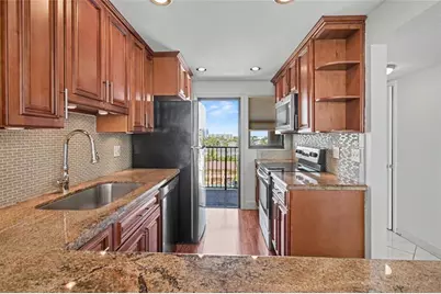 801 N Ocean Blvd, Unit #604, Pompano Beach, FL 33062 - Photo 7