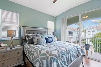 3067  Laurel Ridge Cir, Riviera Beach, FL 33404 - Photo 17