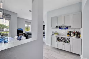 150 Jacaranda Country Club Dr, Plantation, FL 33324 - Photo 13