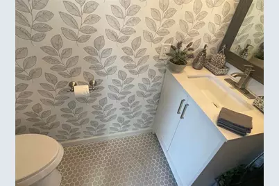 2010 SW 84th Ave, Davie, FL 33324 - Photo 19