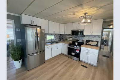 2010 SW 84th Ave, Davie, FL 33324 - Photo 9