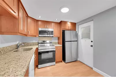 6661 NW 2nd Avenue, Unit #304, Boca Raton, FL 33487 - Photo 5