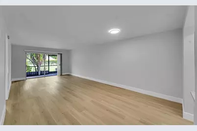 6200 NW 44th St, Unit #106, Lauderhill, FL 33319 - Photo 9