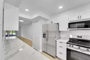 6200 NW 44th St, Lauderhill, FL 33319 - Photo 7