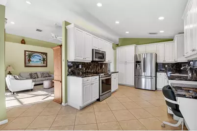8184  Playa Del Sur Blvd, Lake Worth, FL 33467 - Photo 21