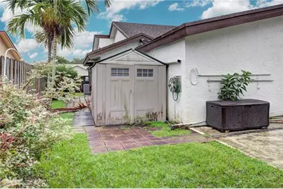 7145 NW 49th Court, Lauderhill, FL 33319 - Photo 27