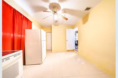 419 SW 80th Ave, Pompano Beach, FL 33068 - Photo 25