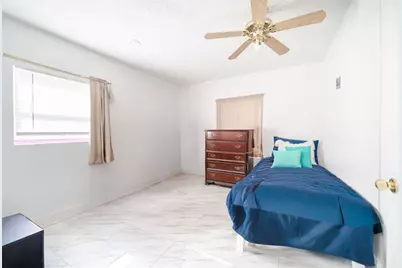 419 SW 80th Ave, Pompano Beach, FL 33068 - Photo 17