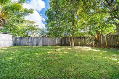 419 SW 80th Ave, Pompano Beach, FL 33068 - Photo 29