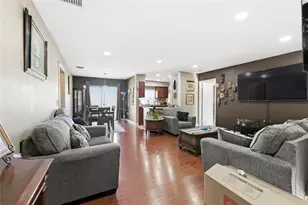 11411 NW 38th Pl, Sunrise, FL 33323 - Photo 21