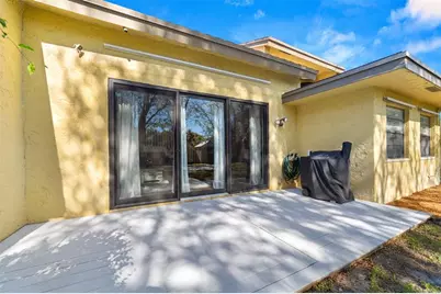 2102  Deer Creek Woodlands Way, Deerfield Beach, FL 33442 - Photo 7