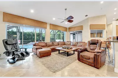 12055  Classic, Coral Springs, FL 33071 - Photo 11