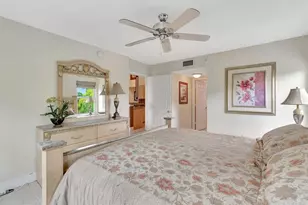 923 Villa Cir, Boynton Beach, FL 33435 - Photo 9