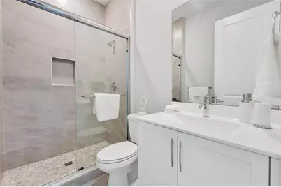 12043 N Baypoint Cir, Parkland, FL 33076 - Photo 23