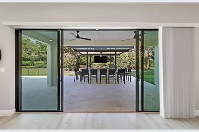 12043 N Baypoint Cir, Parkland, FL 33076 - Photo 9