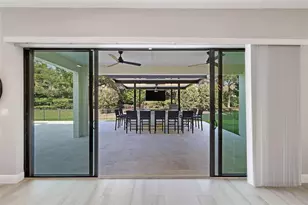 12043 N Baypoint Cir, Parkland, FL 33076 - Photo 9