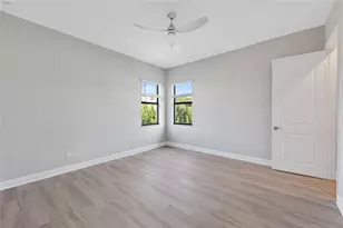 12043 N Baypoint Cir, Parkland, FL 33076 - Photo 27