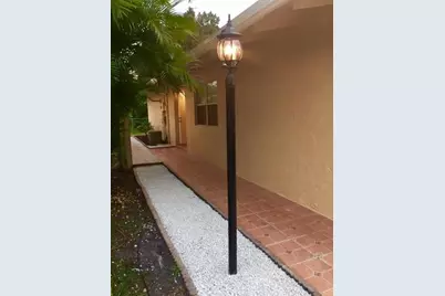 8002 SW 7th Ct, North Lauderdale, FL 33068 - Photo 1