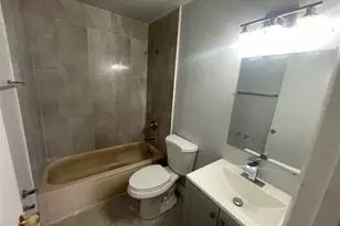 395 SW 15th St, Pompano Beach, FL 33060 - Photo 9