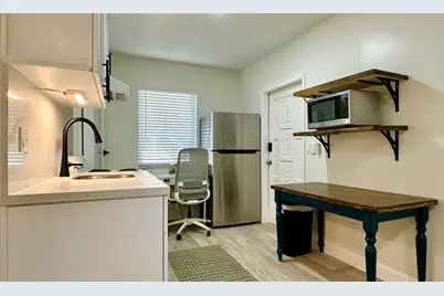 1145 NE 17th Ter, Unit #2, Fort Lauderdale, FL 33304 - Photo 5