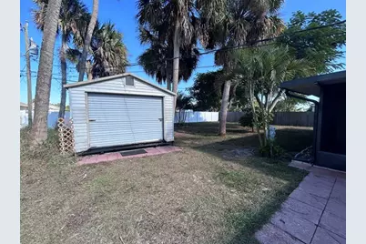 1313 SW Bellevue Ave, Port Saint Lucie, FL 34953 - Photo 25