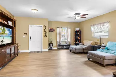 6570 NW 24th Ct, Margate, FL 33063 - Photo 3