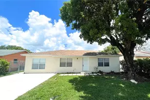 310 SW 79th Way, North Lauderdale, FL 33068 - Photo 5