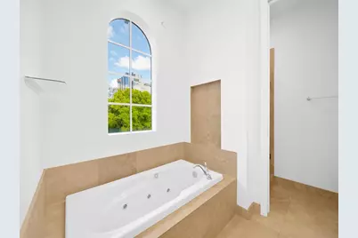 510 SE 7th Street, Unit #401, Fort Lauderdale, FL 33301 - Photo 17