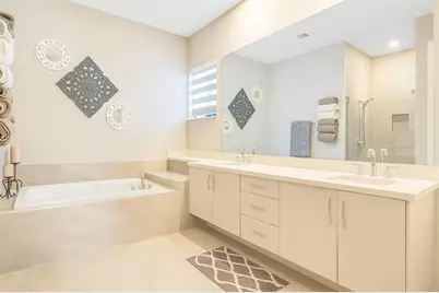 10921  Passage Way, Parkland, FL 33076 - Photo 19