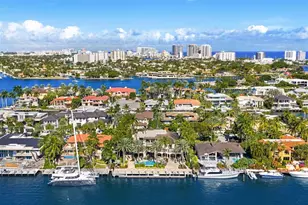 2430 Del Lago Dr, Fort Lauderdale, FL 33316 - Photo 5