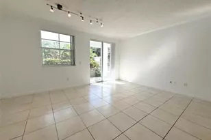 3105 NE 184th St, North Miami Beach, FL 33160 - Photo 7