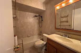 5221 SW 201st Terrace, Southwest Ranches, FL 33332 - Photo 11