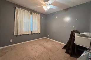 5221 SW 201st Terrace, Southwest Ranches, FL 33332 - Photo 9