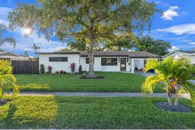 2155 SW 37th Ter, Fort Lauderdale, FL 33312 - Photo 3