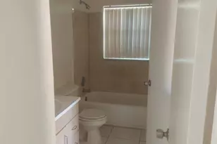 5409 NW 27th St, Lauderhill, FL 33313 - Photo 11