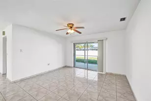 8211 NW 10th St, Pembroke Pines, FL 33024 - Photo 7