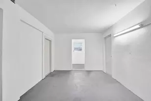 8211 NW 10th St, Pembroke Pines, FL 33024 - Photo 27